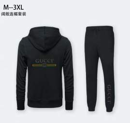 Picture of Gucci Sweater Suits _SKUGucciM-3XL1qr49339737